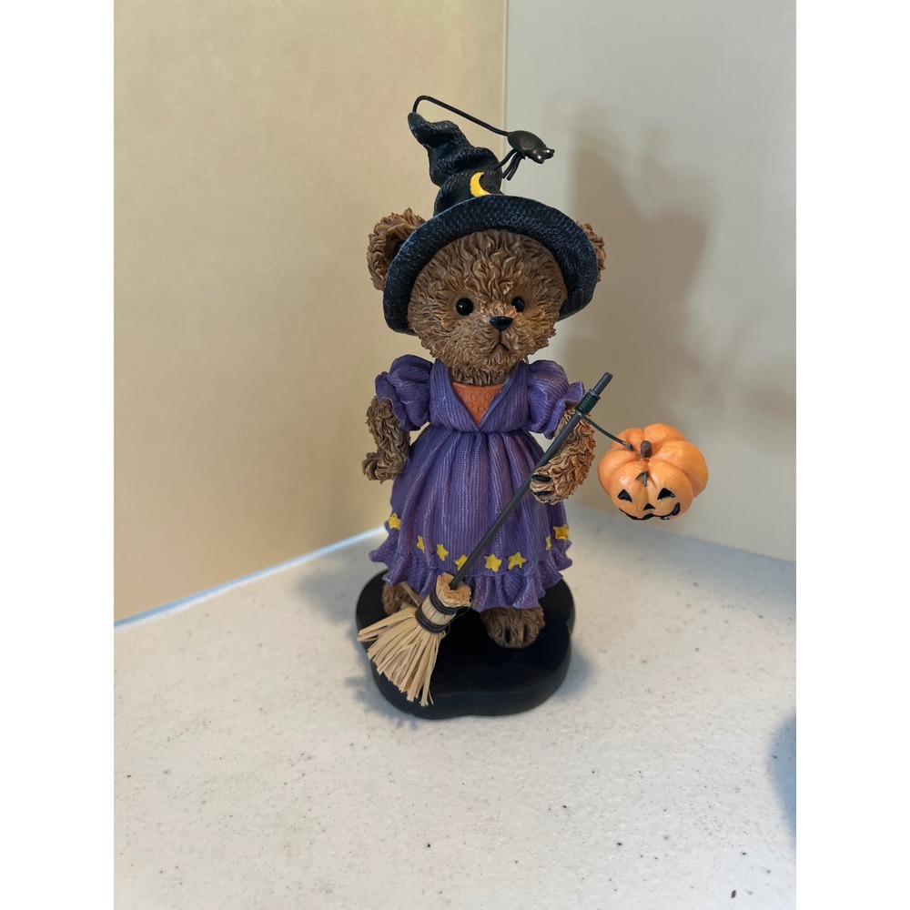 Home Interiors Kuddles Korner October Witch Bear Figurine 11839 Halloween 2002